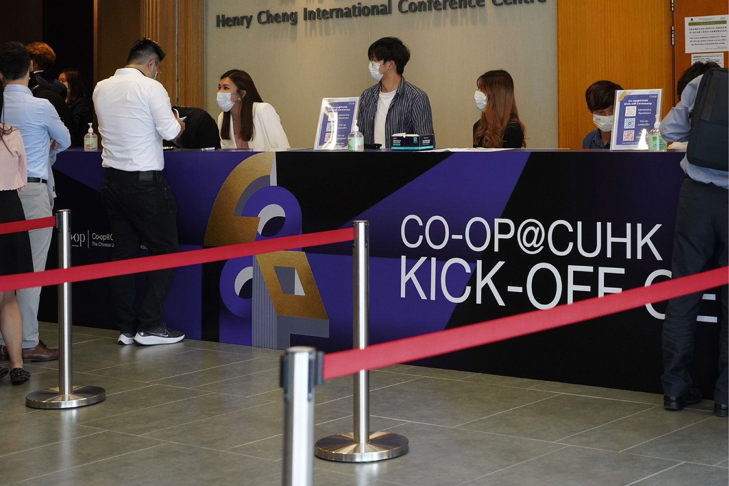 Alexander_McQueen_CNY2022_Red_Packet_03