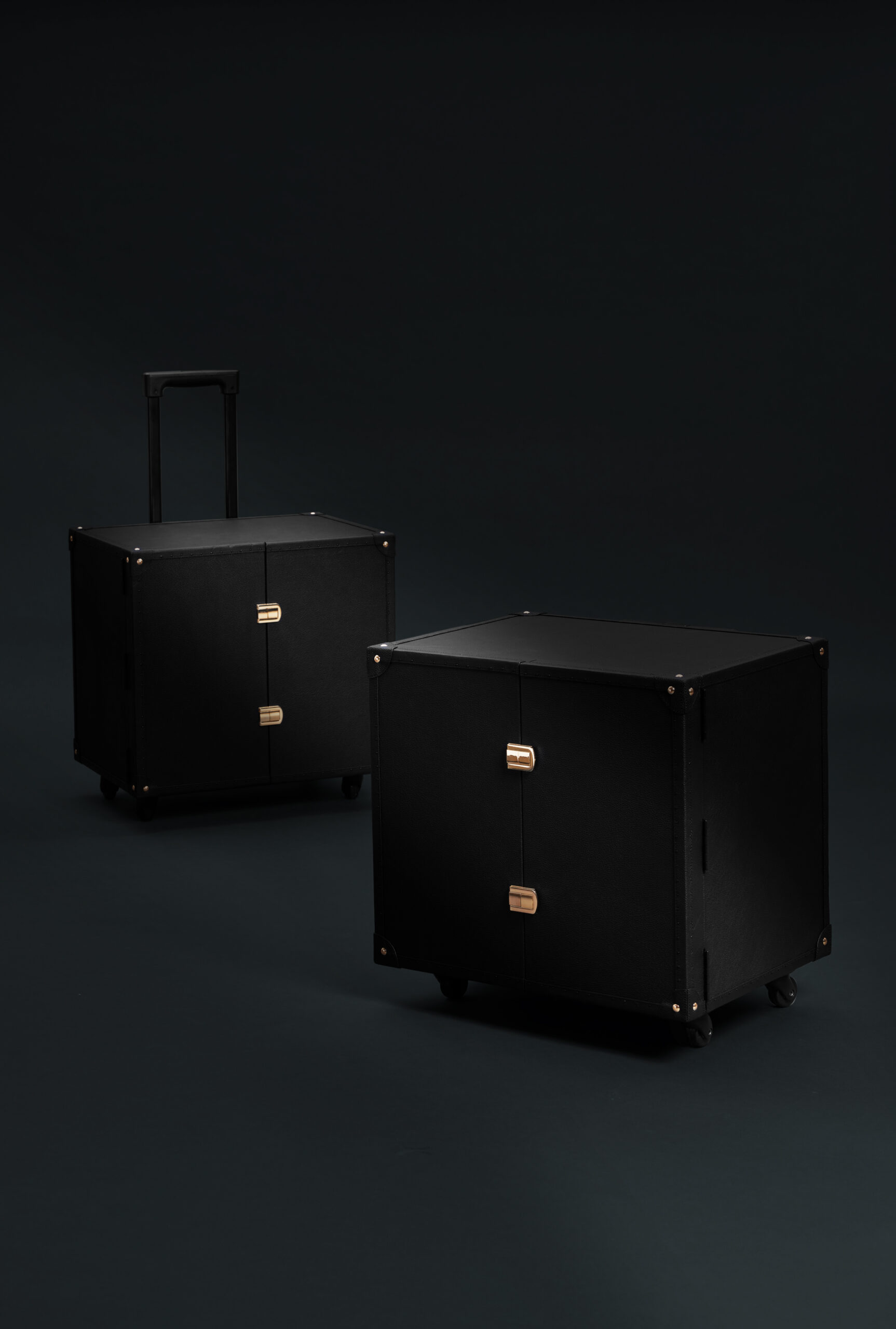 Alexander_McQueen_CNY2022_Red_Packet_03