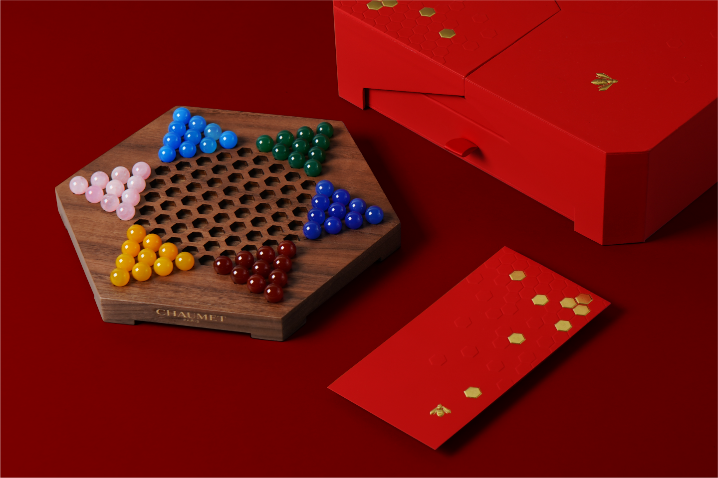 Alexander_McQueen_CNY2022_Red_Packet_03