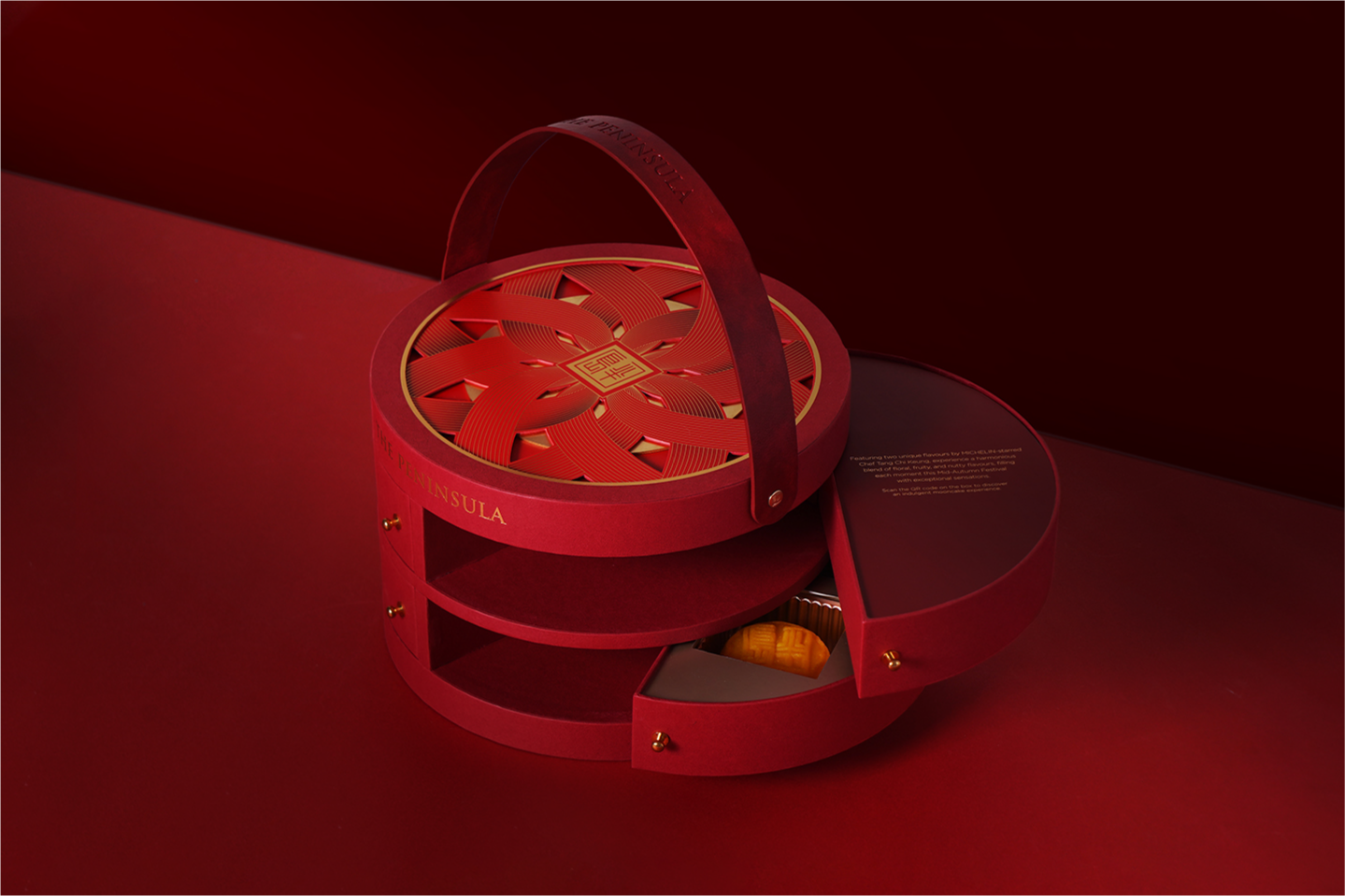 Alexander_McQueen_CNY2022_Red_Packet_03