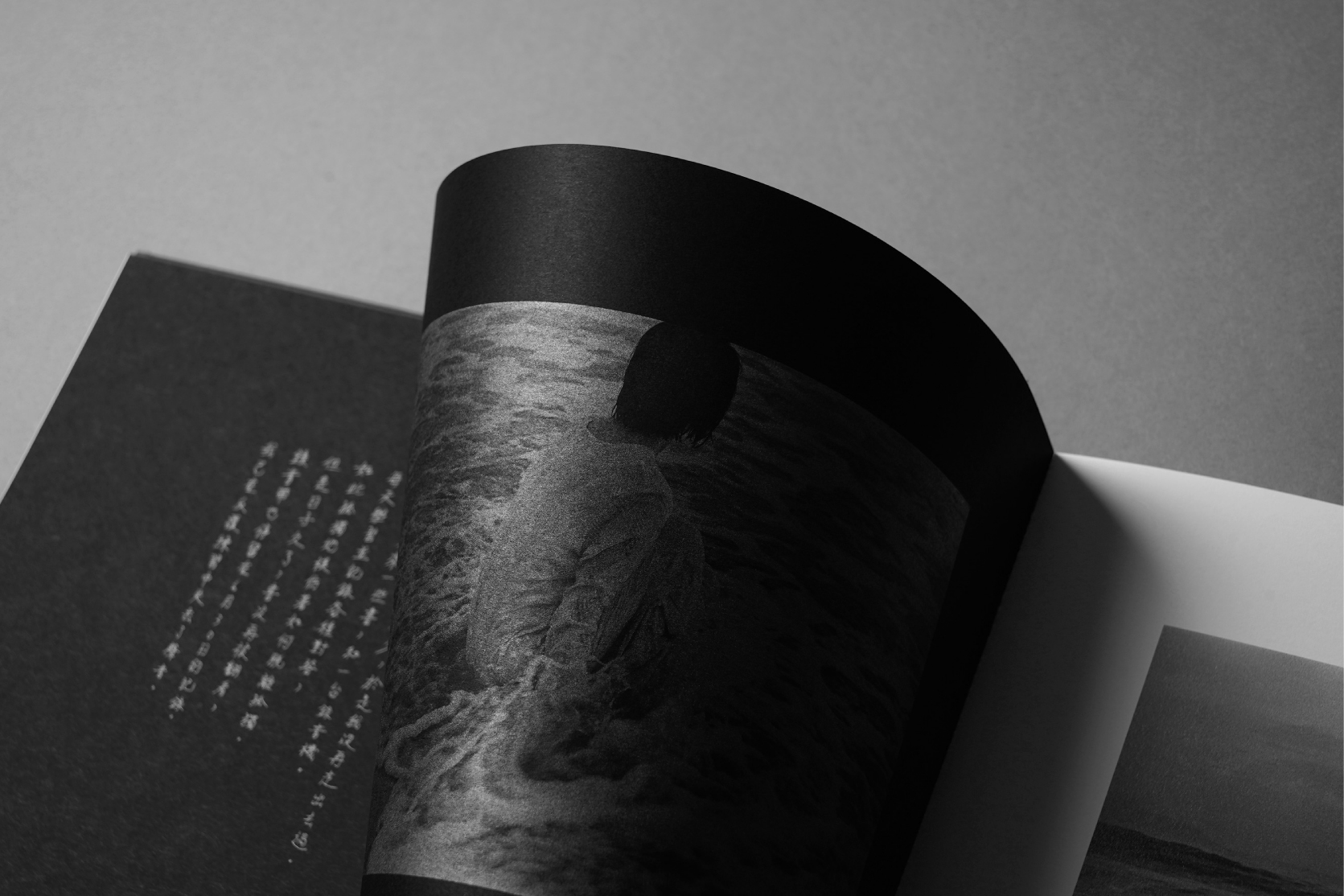 Alexander_McQueen_CNY2022_Red_Packet_03